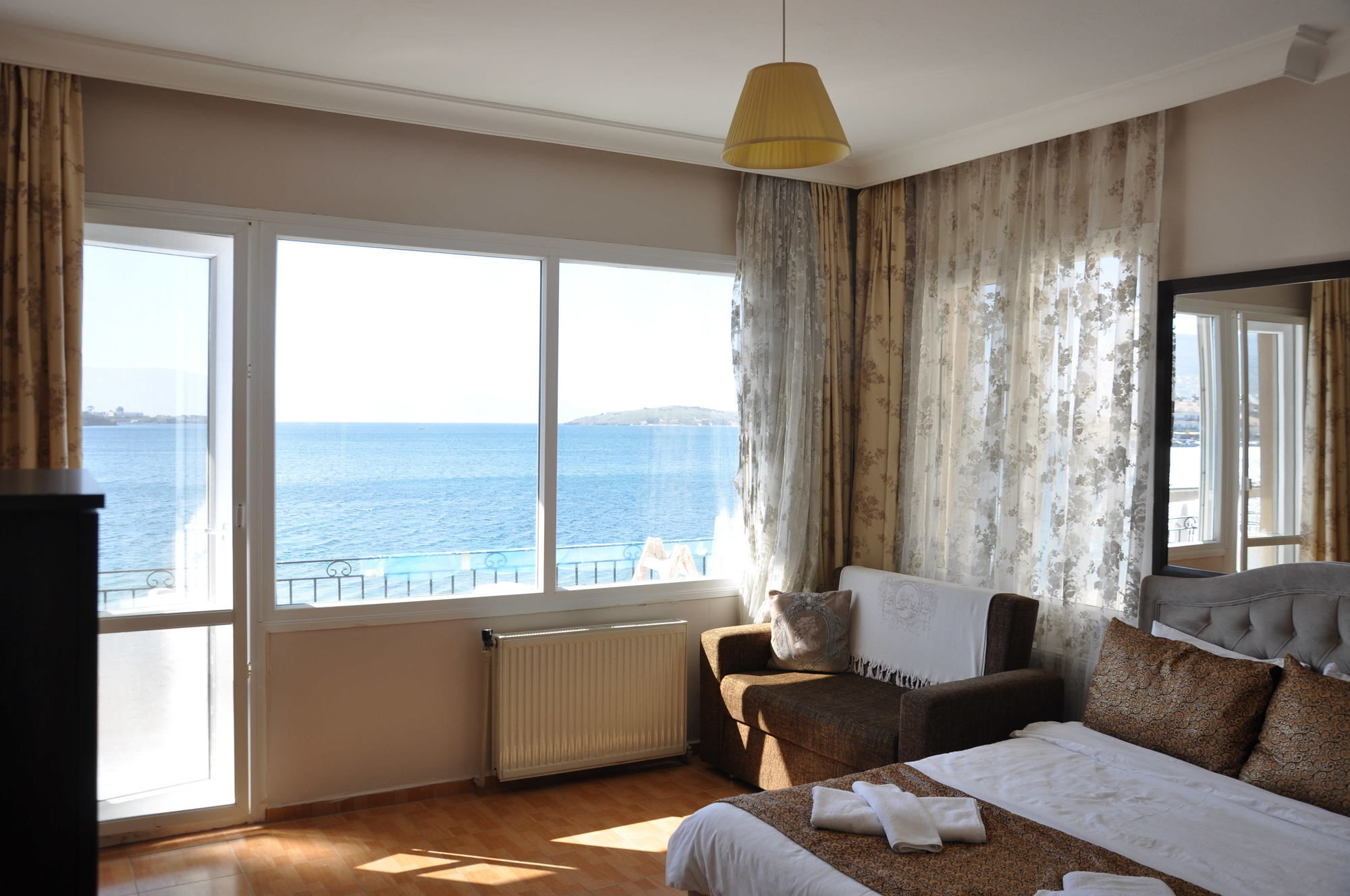 Foca Kumsal Hotel Exteriér fotografie